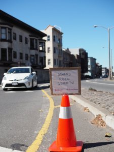 Bike path crossing Lincoln at 3rd Avenue (photo courtesy SFMTrA)